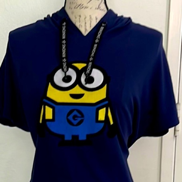 Despicable minion shirt dress with hoodie. Size M NWOT - Picture 6 of 11